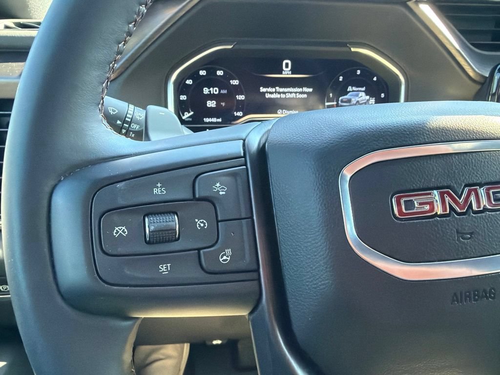 Used 2024 GMC Sierra 1500 AT4 w/ Technology Package AWD/4WD image 7