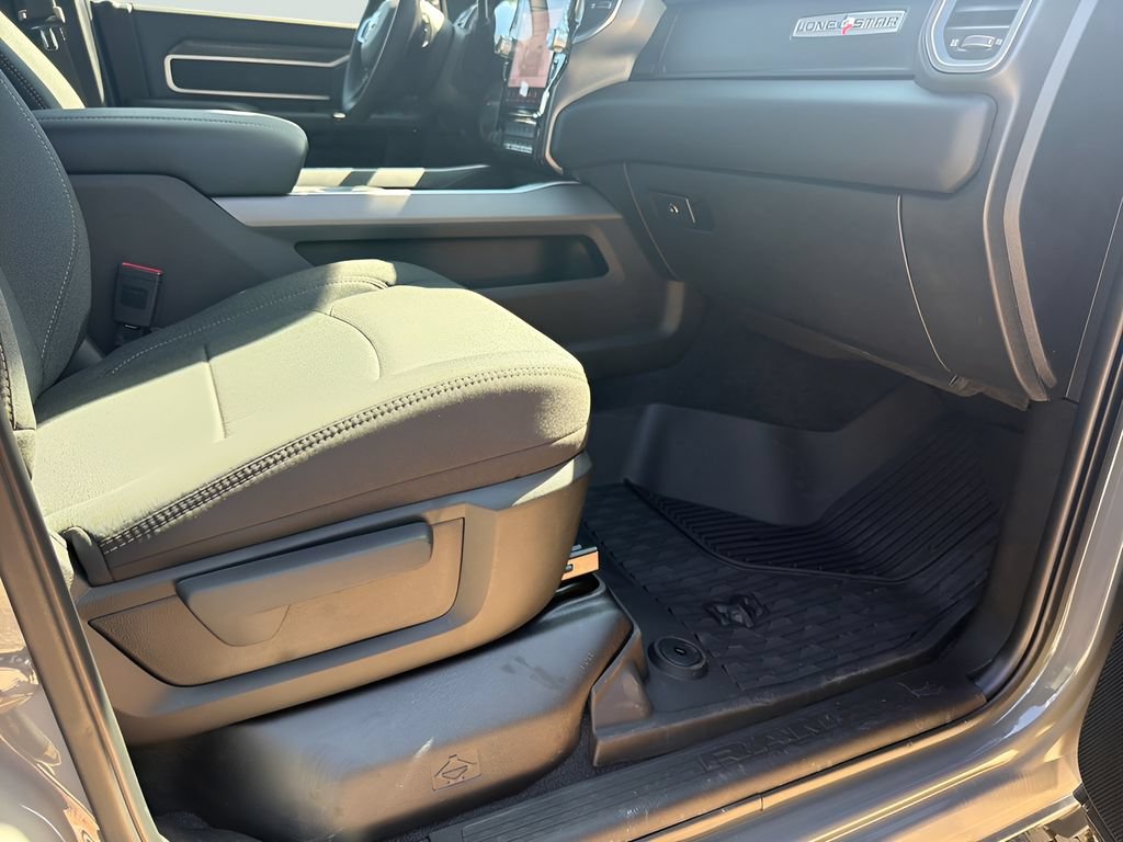 New 2026 RAM 2500 Lone Star AWD/4WD image 40