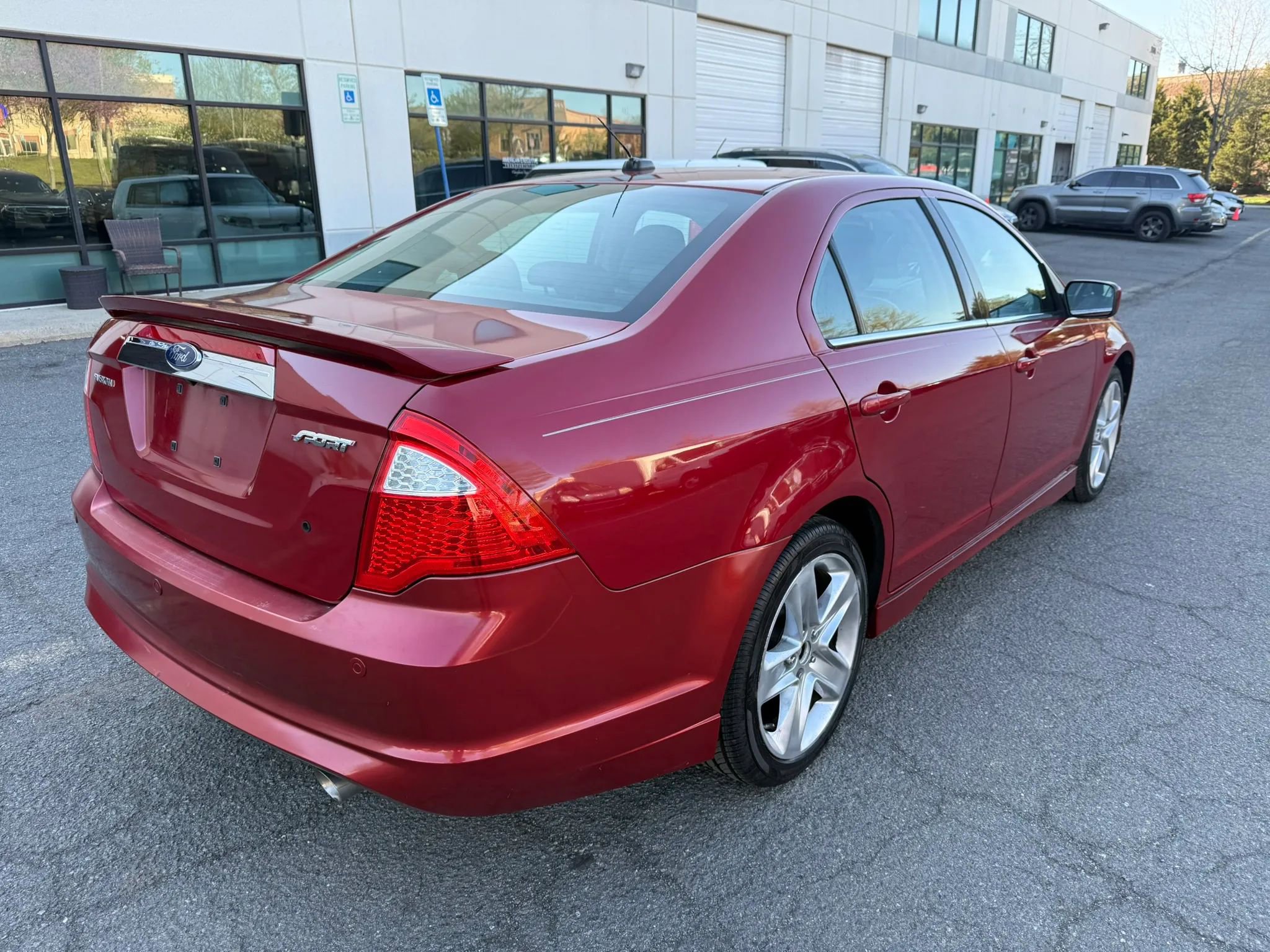 Used 2010 Ford Fusion Sport image 4