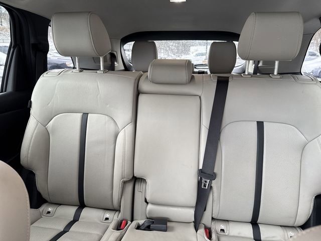 Used 2024 MAZDA CX-90 Plug-In Hybrid w/ Preferred image 28