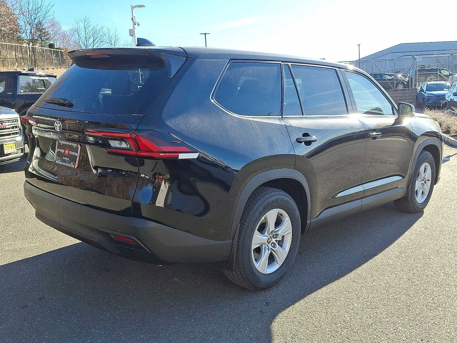 New 2026 Toyota Grand Highlander LE image 18