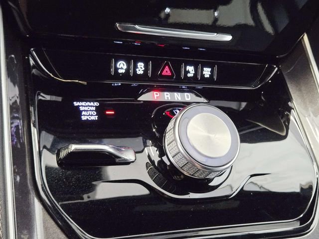 Used 2023 Jeep Wagoneer Base w/ Premium Group I image 30