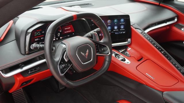 Used 2022 Chevrolet Corvette Stingray Premium Conv w/ 3LT RWD image 12