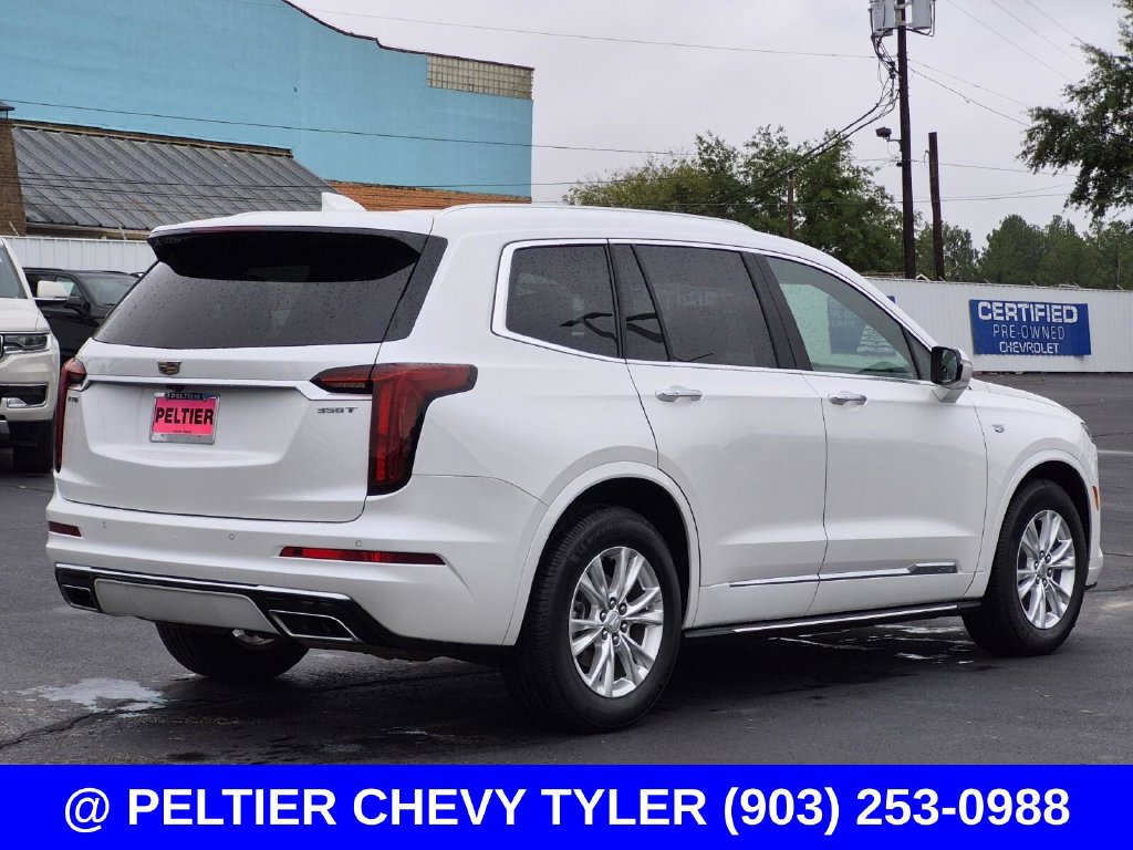 Used 2023 Cadillac XT6 Luxury FWD image 6