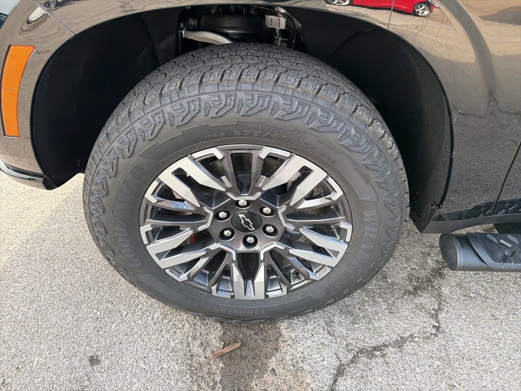 New 2026 Chevrolet Tahoe Z71 w/ Z71 Off-Road Package image 8