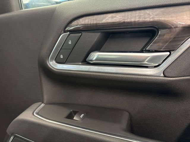 Used 2025 Chevrolet Silverado 3500 LTZ w/ LTZ Plus Package image 26