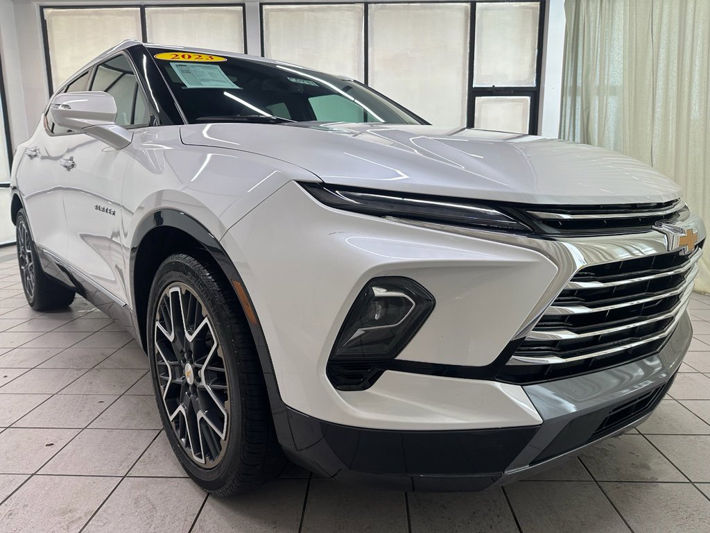 Certified 2023 Chevrolet Blazer Premier w/ Enhanced Convenience Package image 2
