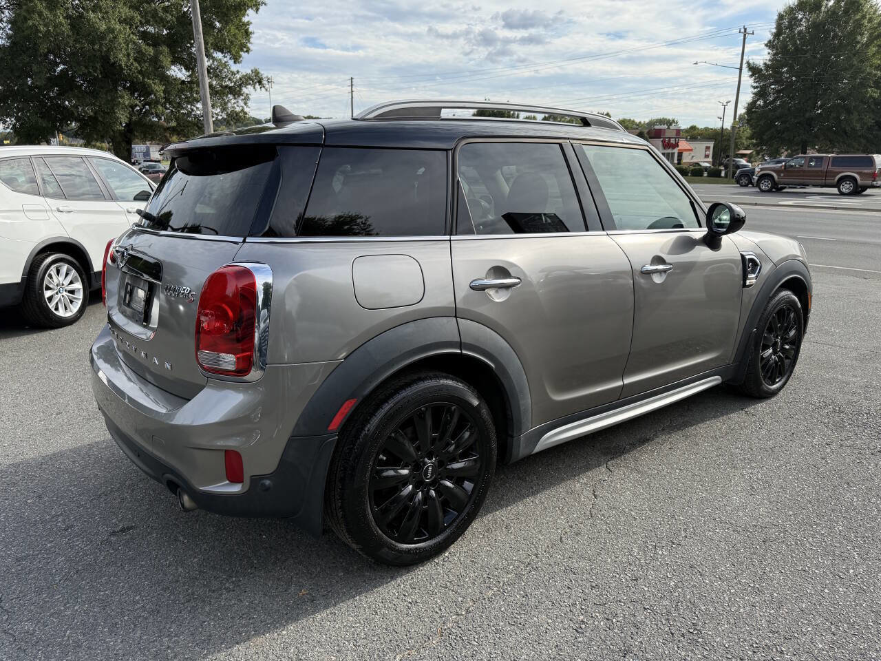 Used 2018 MINI Cooper Countryman S image 5