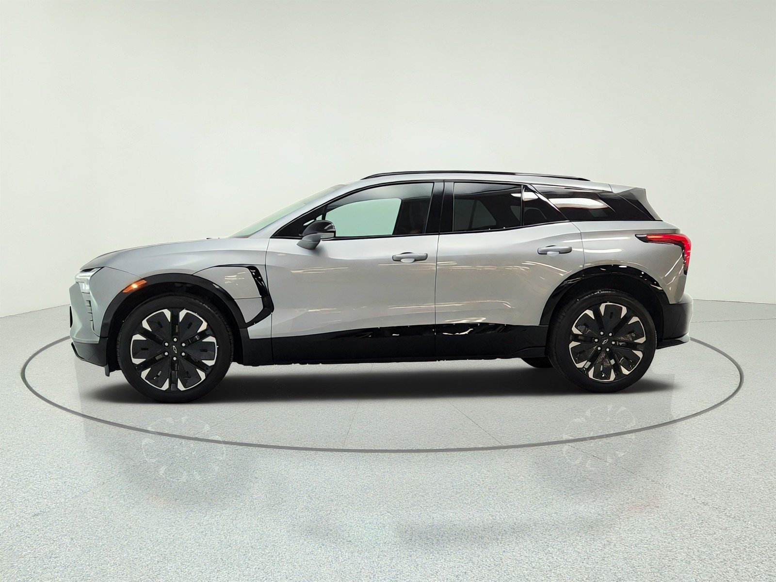 Used 2024 Chevrolet Blazer EV RS AWD/4WD image 8
