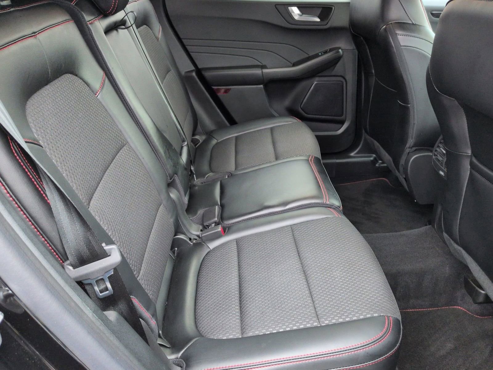 Certified 2023 Ford Escape ST-Line w/ Tech Pack #1 image 22