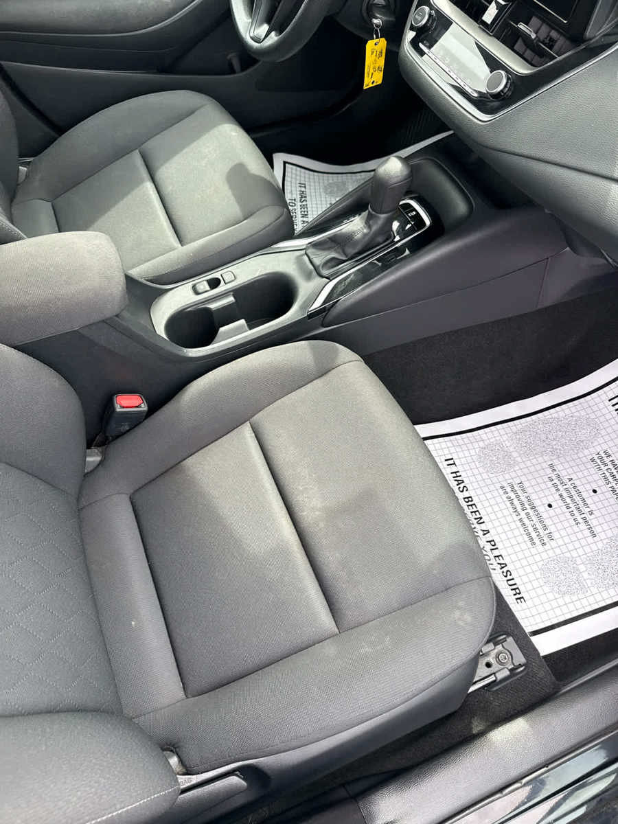Used 2023 Toyota Corolla LE FWD image 24