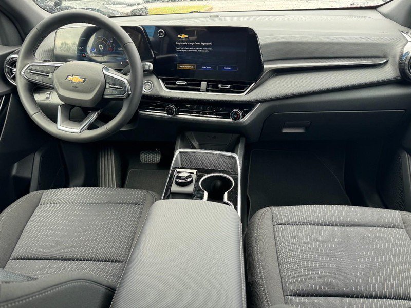 New 2027 Chevrolet Equinox LT FWD image 6
