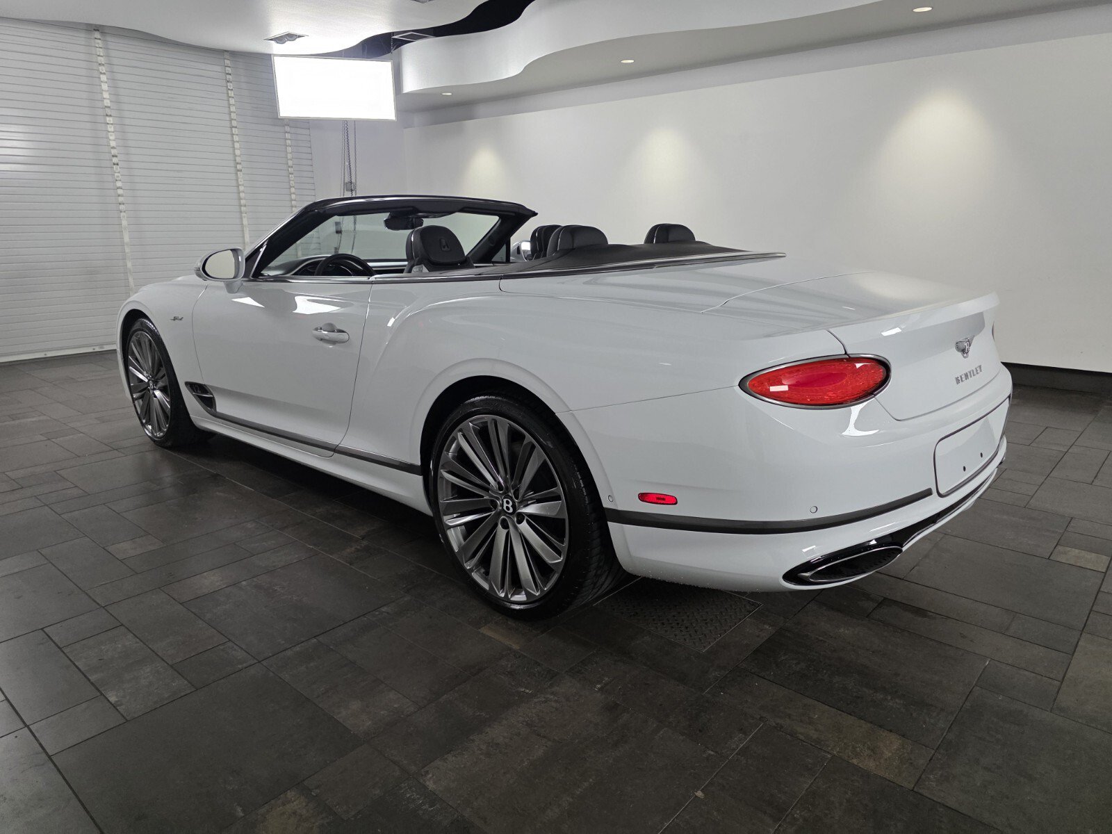 Used 2024 Bentley Continental GT Speed AWD/4WD image 4
