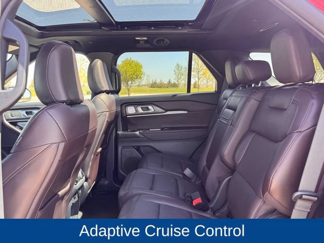 Used 2025 Ford Explorer Platinum AWD/4WD image 29