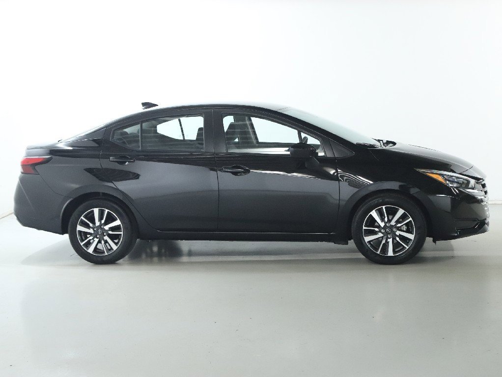 Certified 2025 Nissan Versa SV image 11