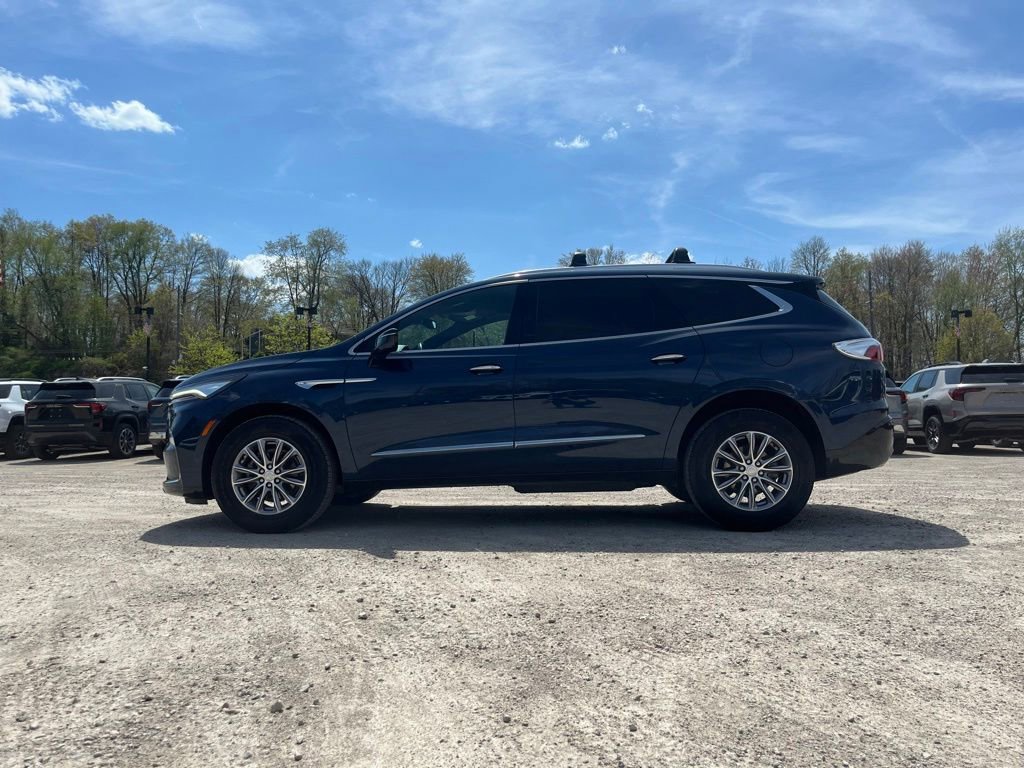 Used 2022 Buick Enclave Essence w/ Trailering Package, 5000 lbs. AWD/4WD image 15