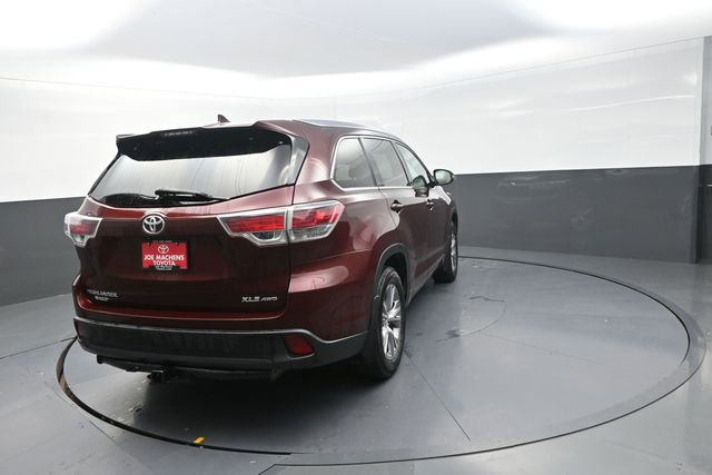 Used 2015 Toyota Highlander XLE image 62