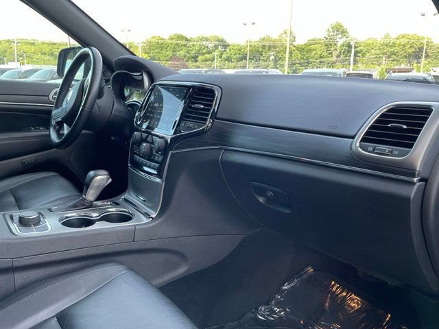 Used 2021 Jeep Grand Cherokee Limited AWD/4WD image 30