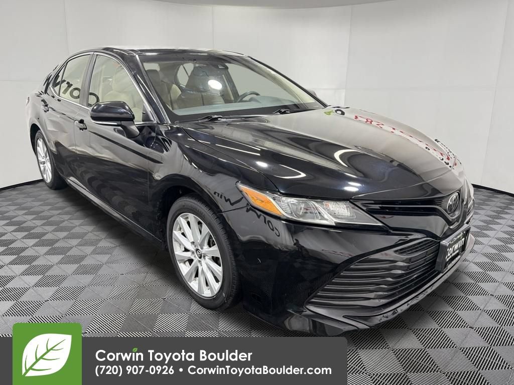 Used 2018 Toyota Camry LE w/ Convenience Package FWD image 1