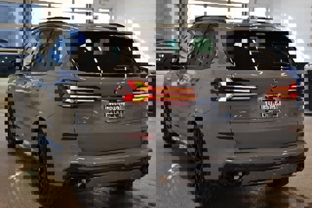 New 2026 BMW X5 xDrive40i w/ M Sport Package image 10