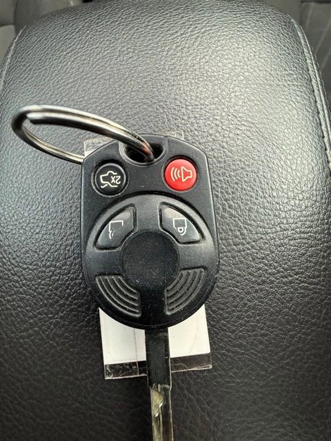 Used 2017 Ford Focus SEL image 35