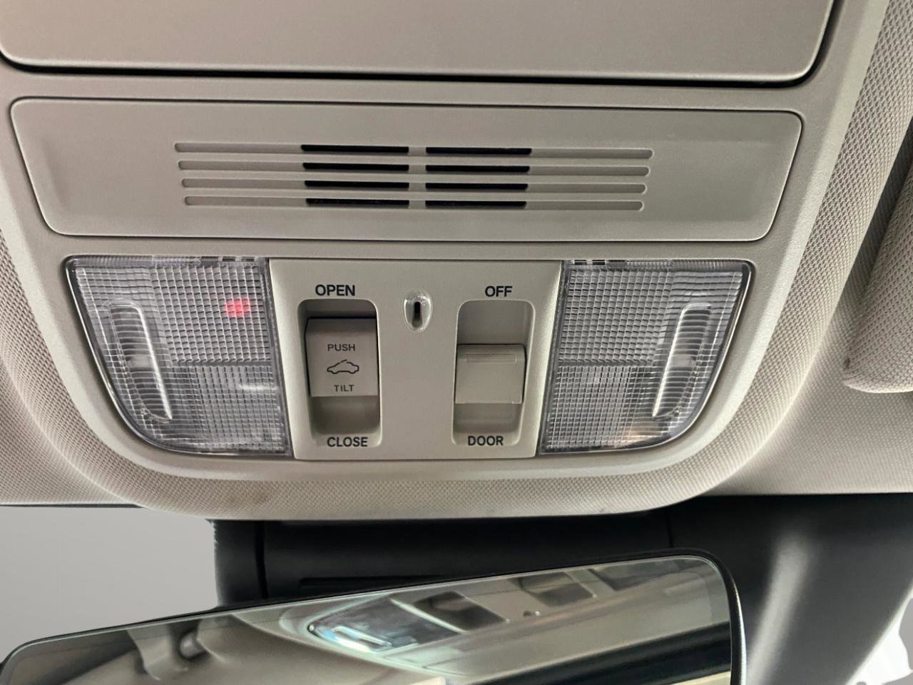 Used 2018 Honda Accord EX-L image 14