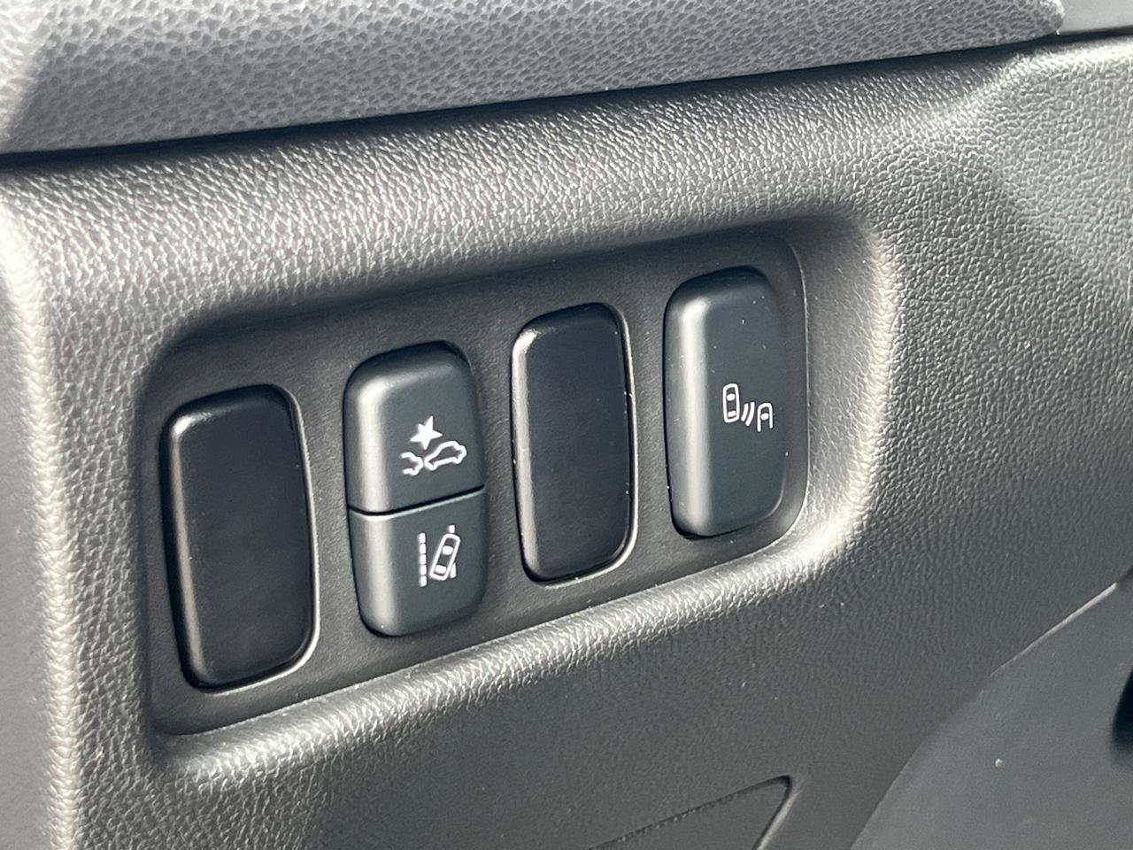 Used 2021 Mitsubishi Outlander Sport SE AWD/4WD image 15