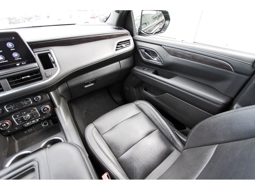 Used 2021 Chevrolet Tahoe Z71 w/ Z71 Signature Package AWD/4WD image 11