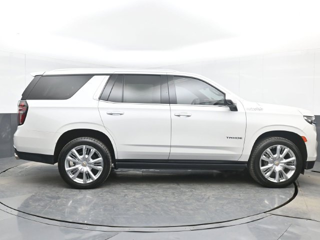 Used 2023 Chevrolet Tahoe High Country AWD/4WD image 15