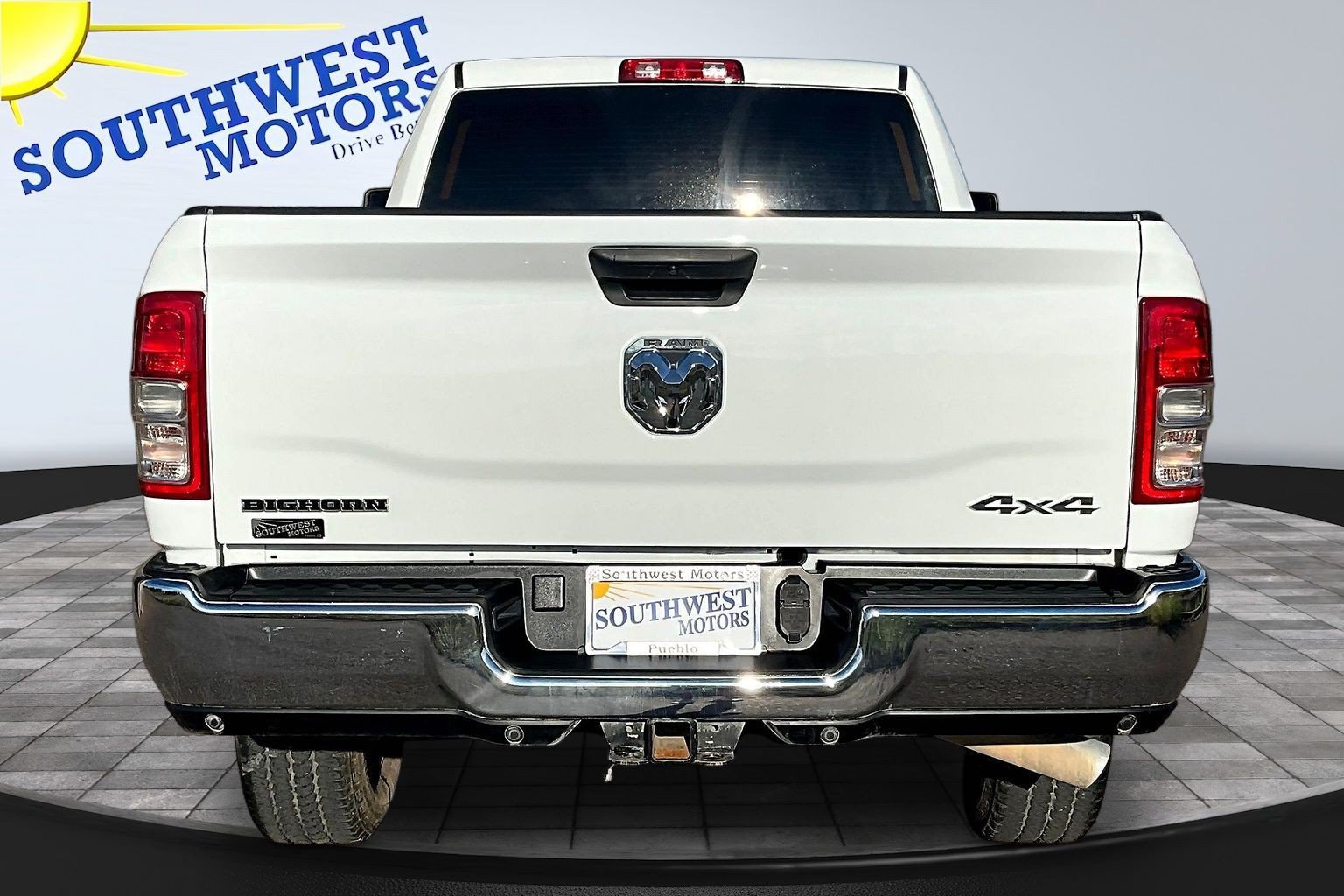 Used 2024 RAM 2500 Big Horn w/ Off Road Package AWD/4WD image 6