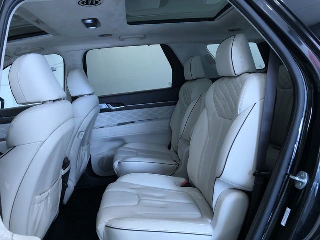 Used 2021 Hyundai Palisade Calligraphy image 21