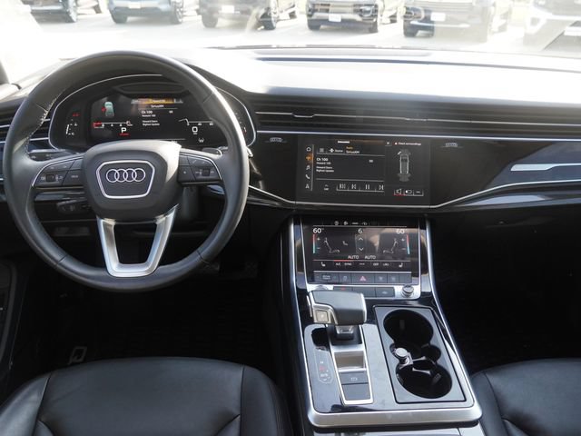 Used 2022 Audi Q7 3.0T Premium Plus w/ Premium Plus Package AWD/4WD image 14