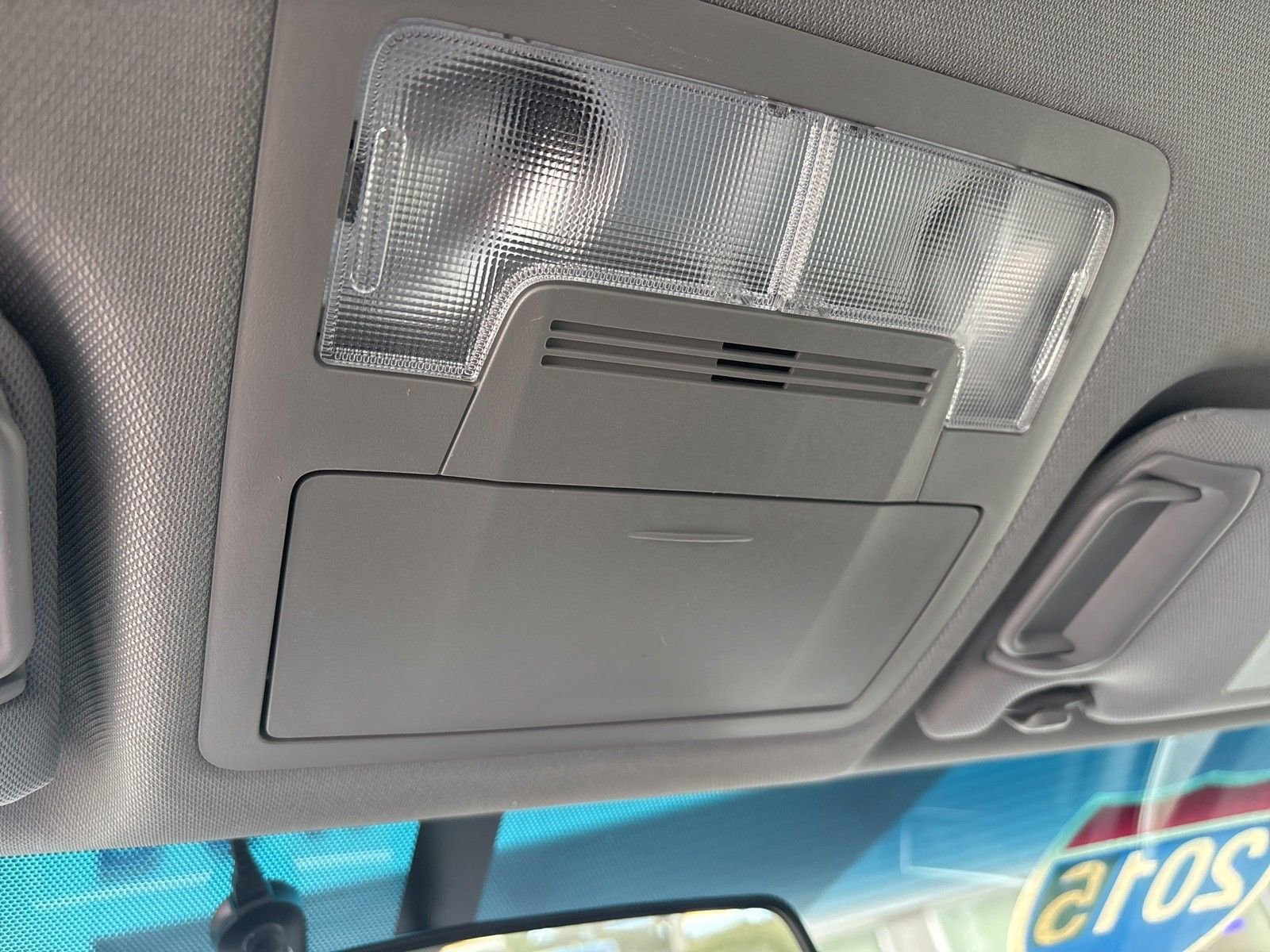 Used 2015 Toyota Camry SE image 29