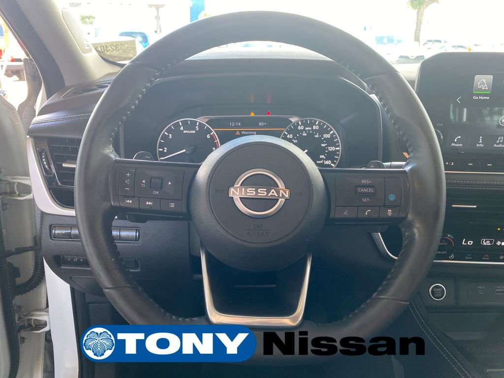 Used 2023 Nissan Rogue SL w/ SL Premium Package FWD image 14