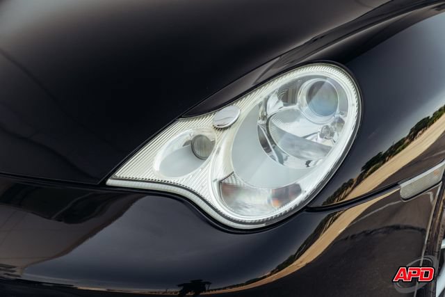 Used 2004 Porsche 911 Carrera RWD image 40