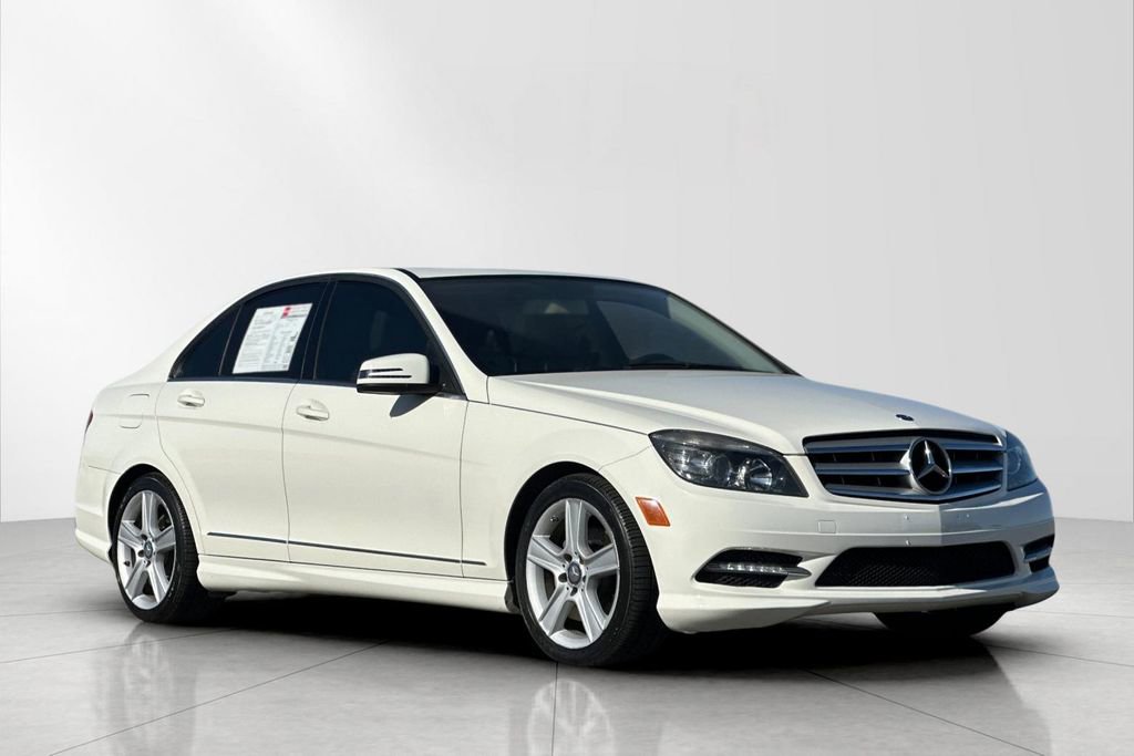 Used 2011 Mercedes-Benz C 300 Sedan image 8