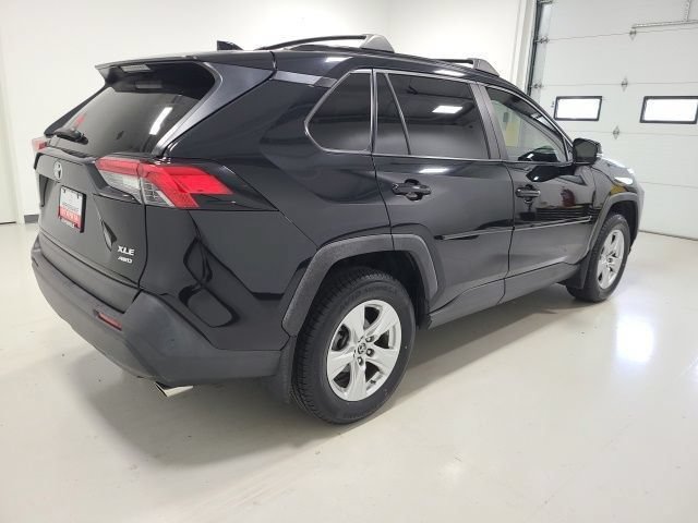 Used 2019 Toyota RAV4 XLE w/ Convenience Package AWD/4WD image 6