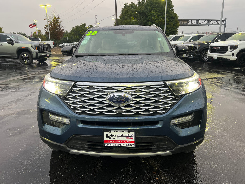 Used 2020 Ford Explorer Platinum w/ Premium Technology Package AWD/4WD image 3