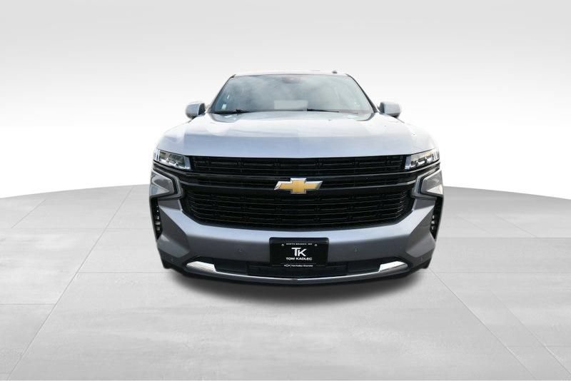Used 2024 Chevrolet Suburban LT AWD/4WD image 11