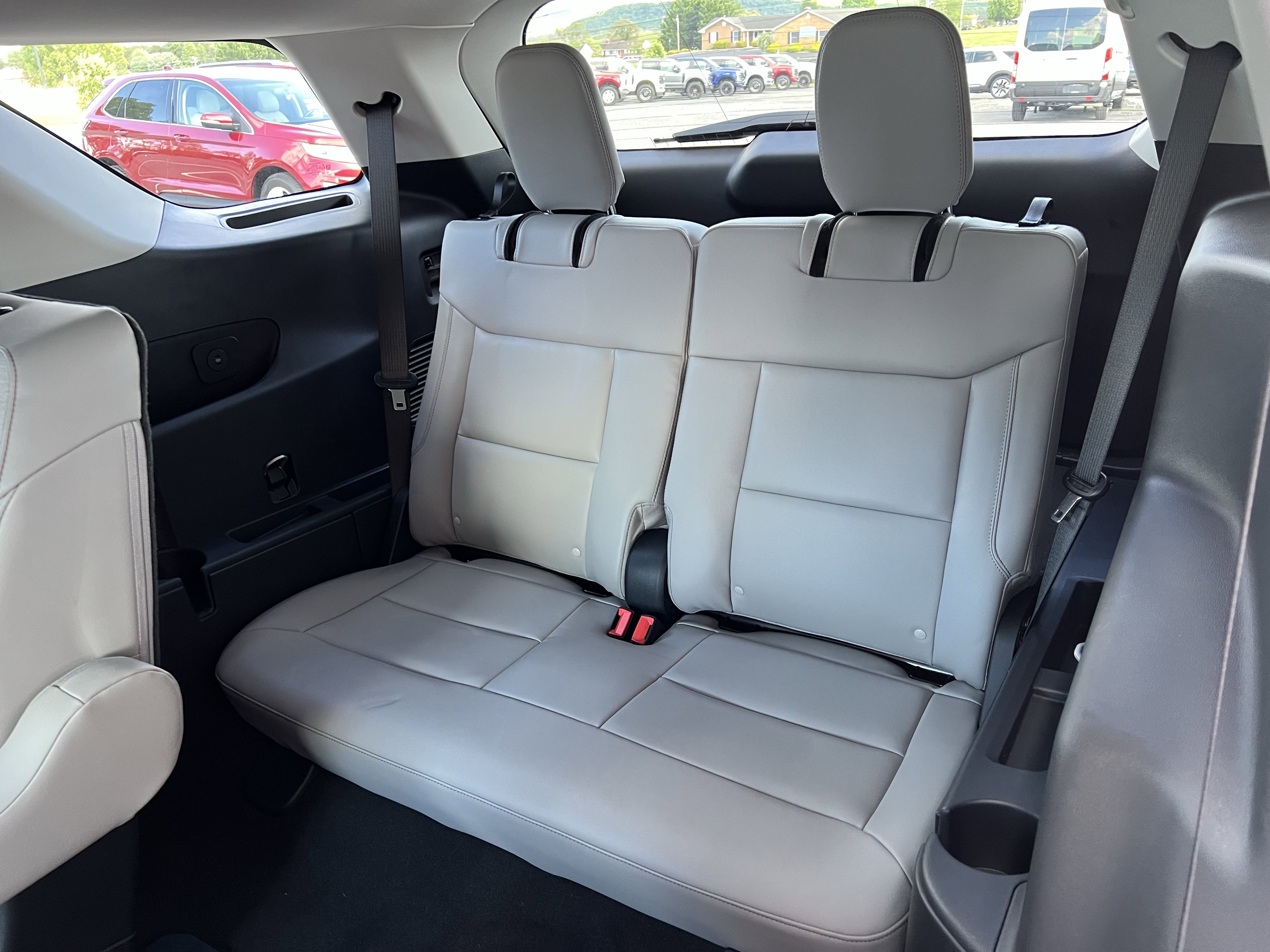New 2026 Ford Explorer Active w/ Active Comfort Package AWD/4WD image 18