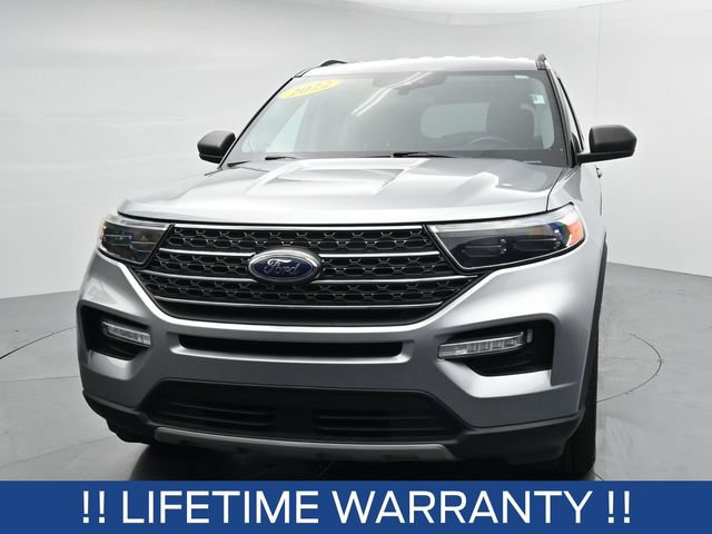Certified 2022 Ford Explorer XLT w/ Equipment Group 202A AWD/4WD image 3
