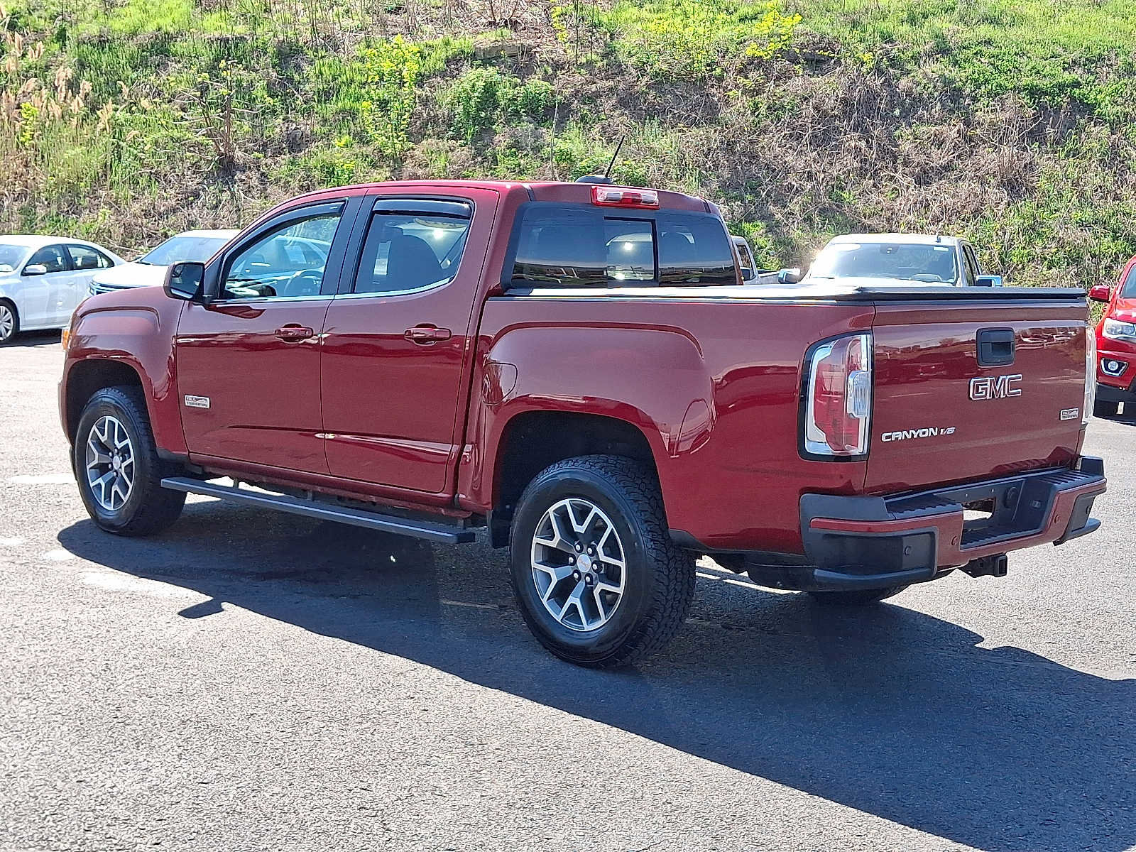 Used 2019 GMC Canyon All Terrain w/ Trailering Package image 4