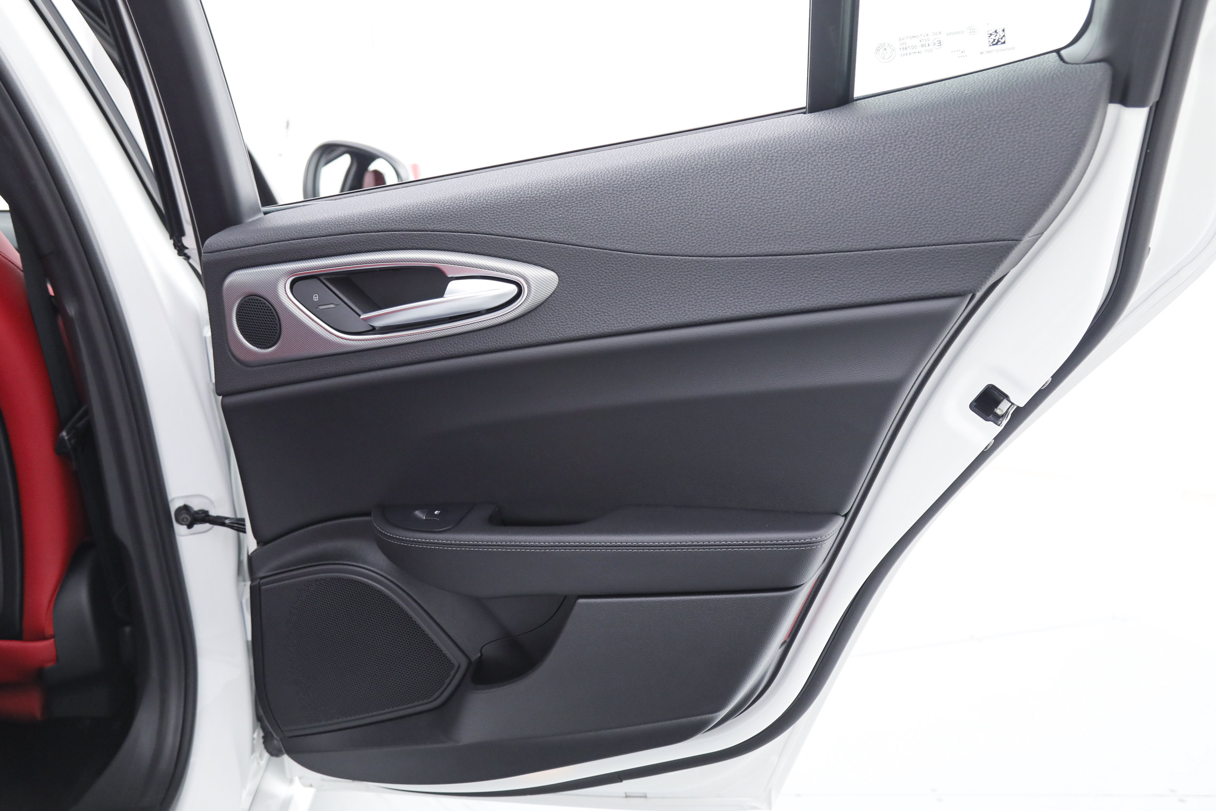New 2026 Alfa Romeo Giulia w/ Driving Assist Package RWD image 13