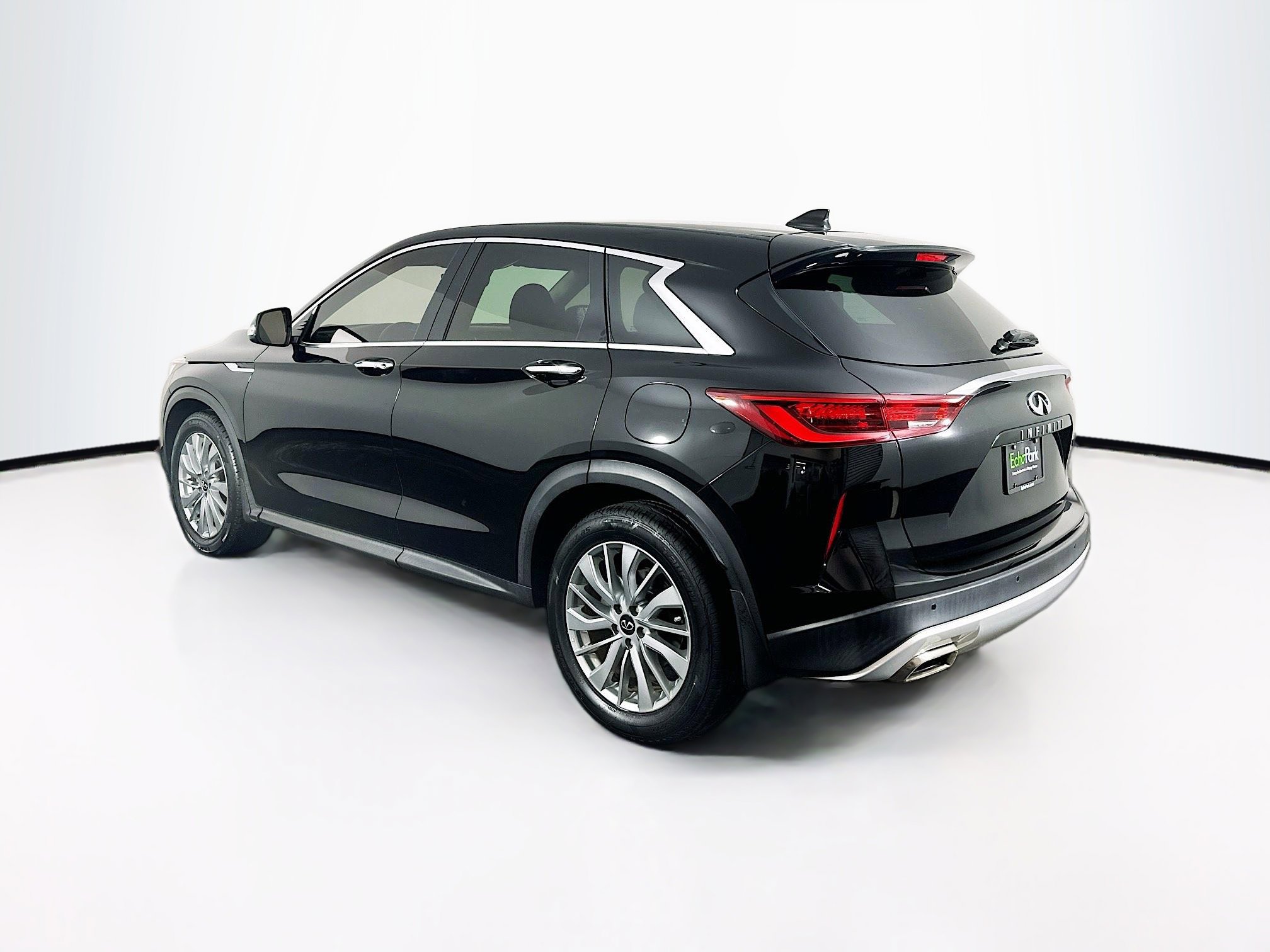Used 2023 INFINITI QX50 Pure image 5