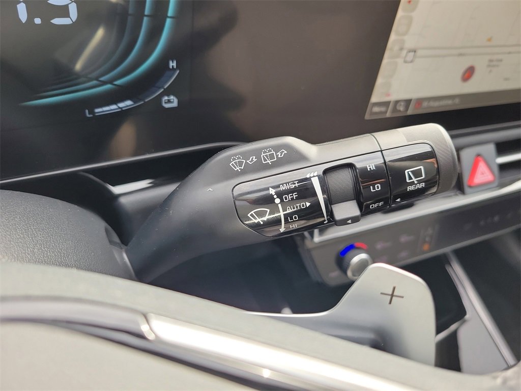 New 2026 Kia Niro EX image 29