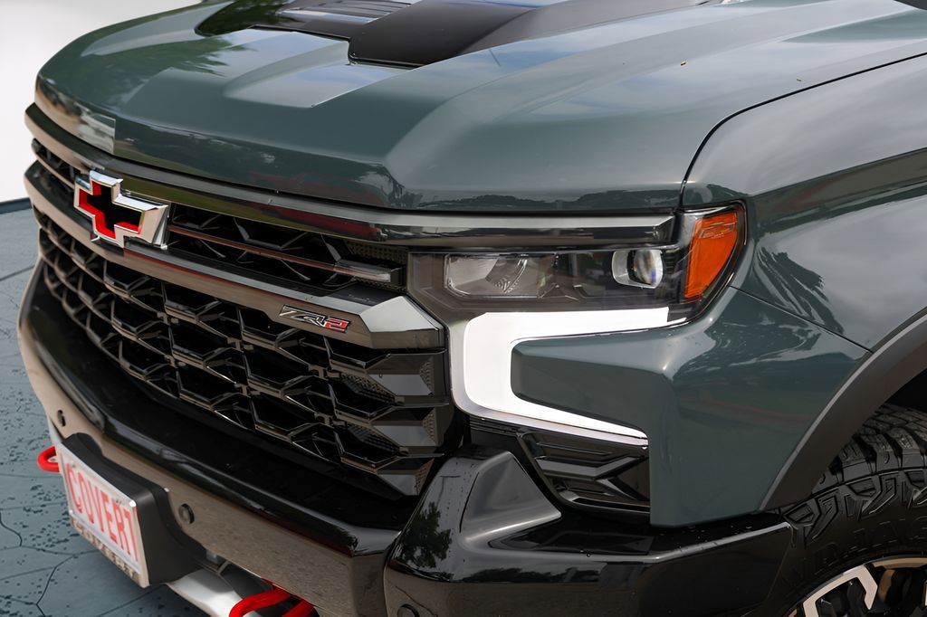 Used 2026 Chevrolet Silverado 1500 ZR2 AWD/4WD image 3