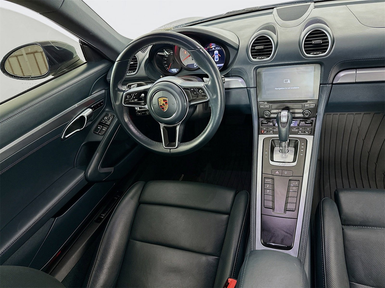 Used 2018 Porsche 718 Cayman image 22