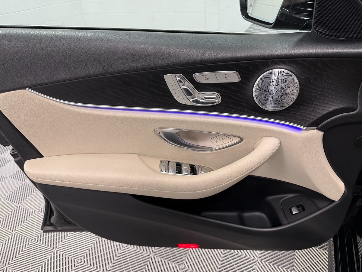 Used 2019 Mercedes-Benz E 300 4MATIC w/ Premium 1 Package image 11