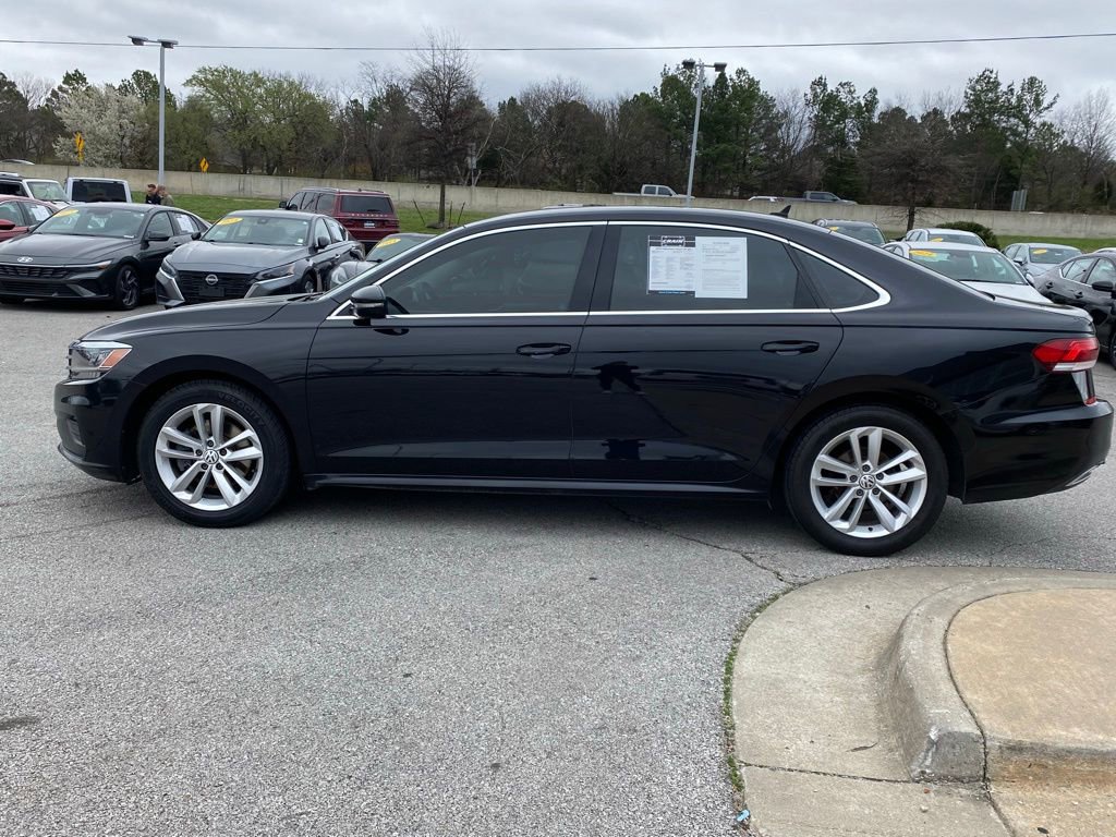 Used 2020 Volkswagen Passat 2.0T SE image 4