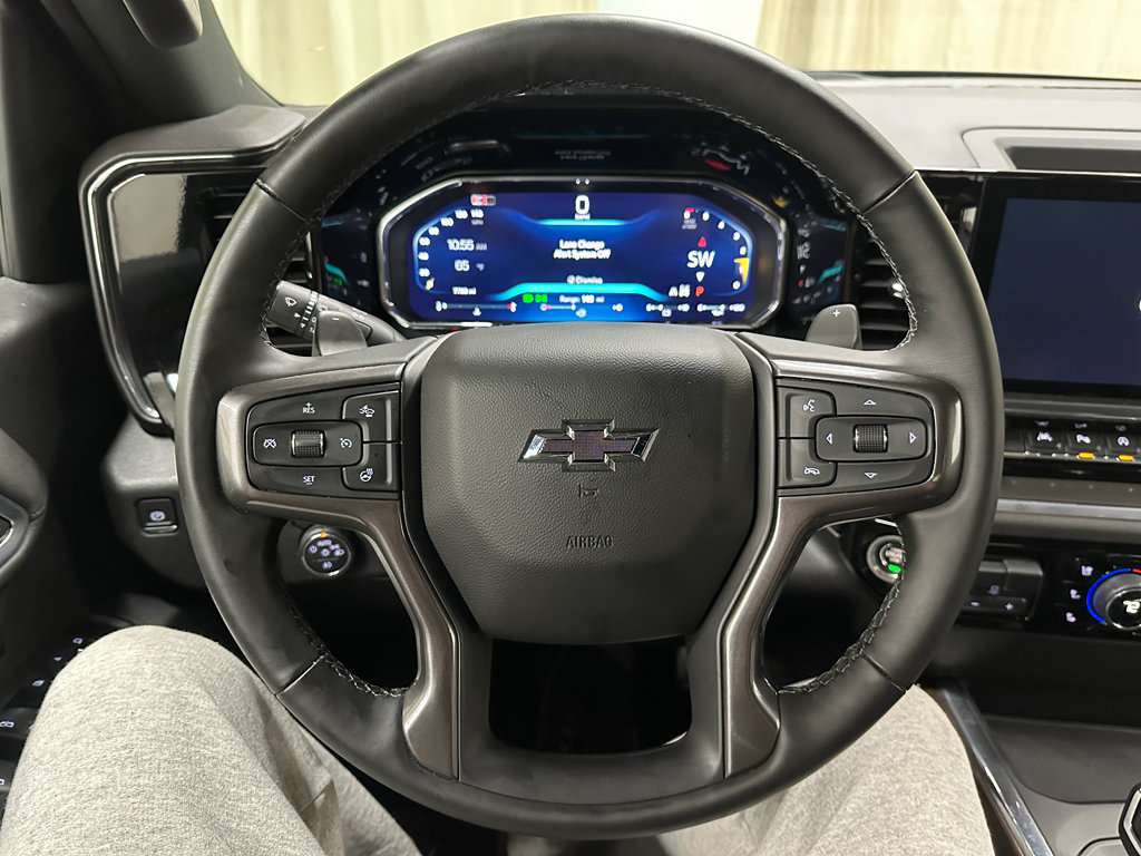 Certified 2026 Chevrolet Silverado 1500 High Country w/ Midnight Edition AWD/4WD image 29